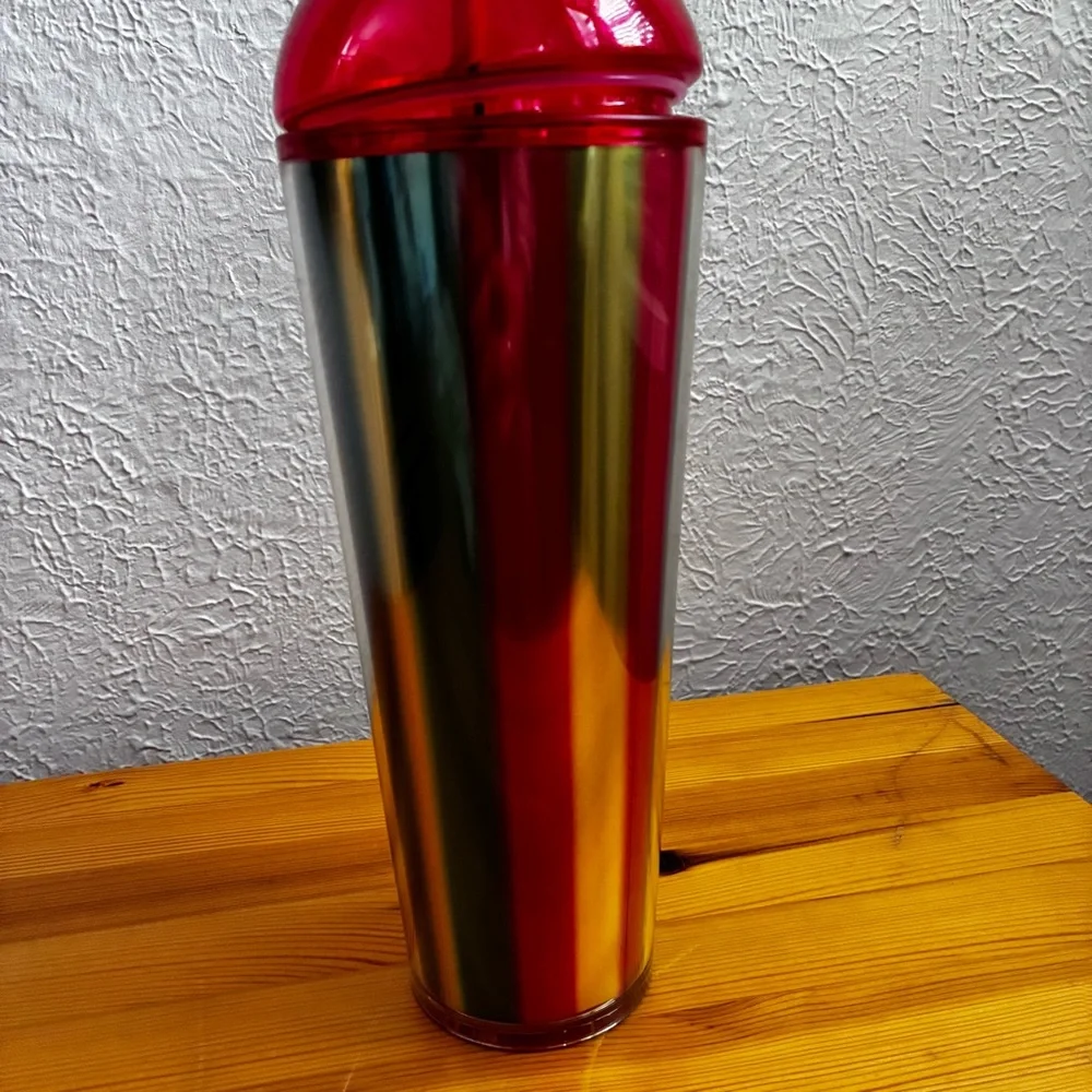 Starbucks Holiday tumbler with dome top Large 24 ounce